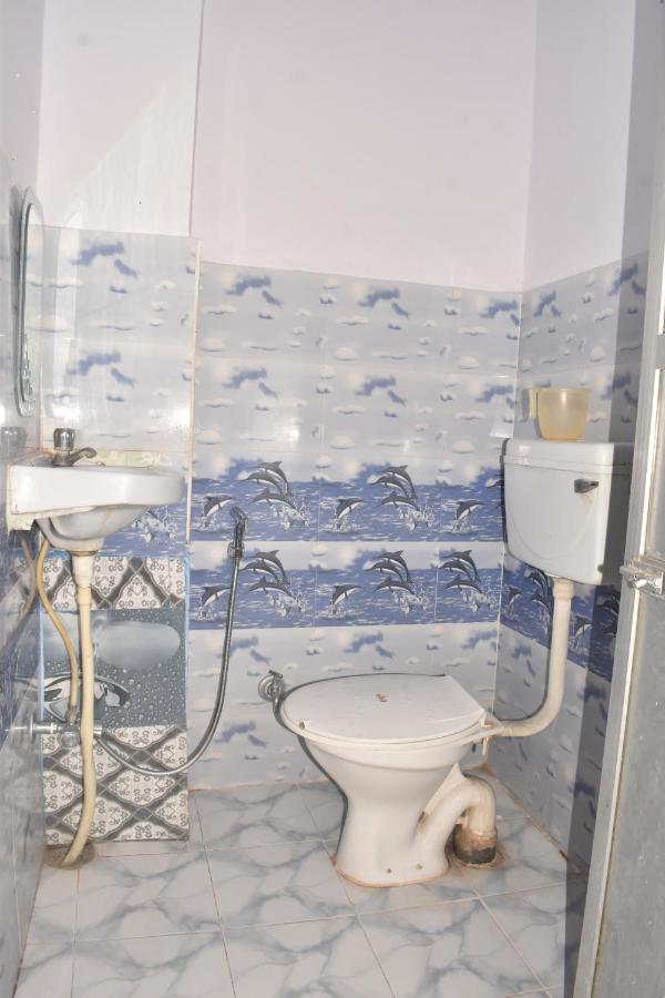 Om Rest House Ξενοδοχείο Βαρανάσι Εξωτερικό φωτογραφία